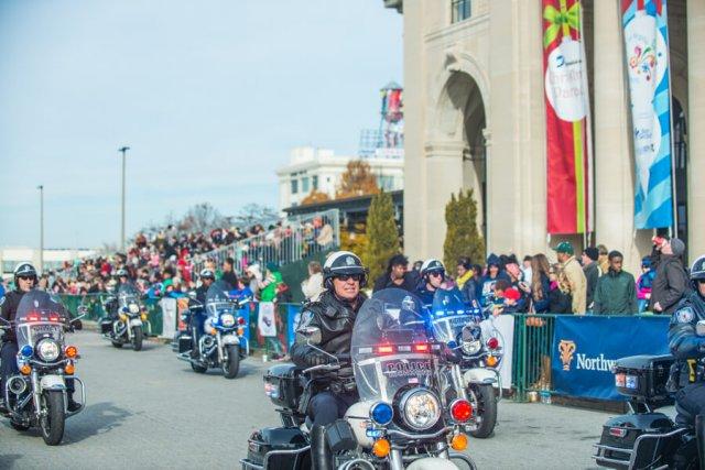 Dominion Christmas Parade 2016